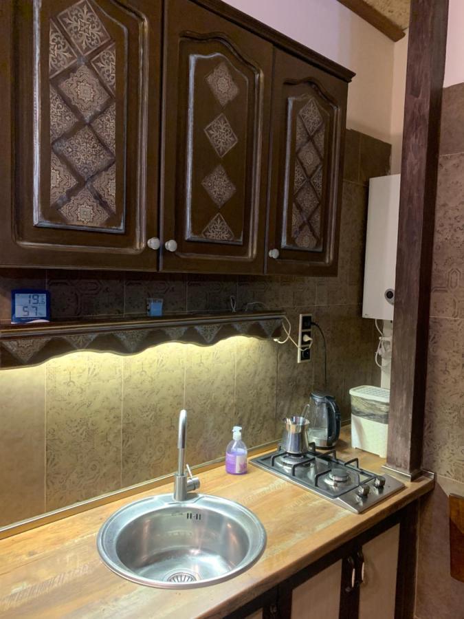 Guests House Qotukner ξενώνας Karbi Εξωτερικό φωτογραφία