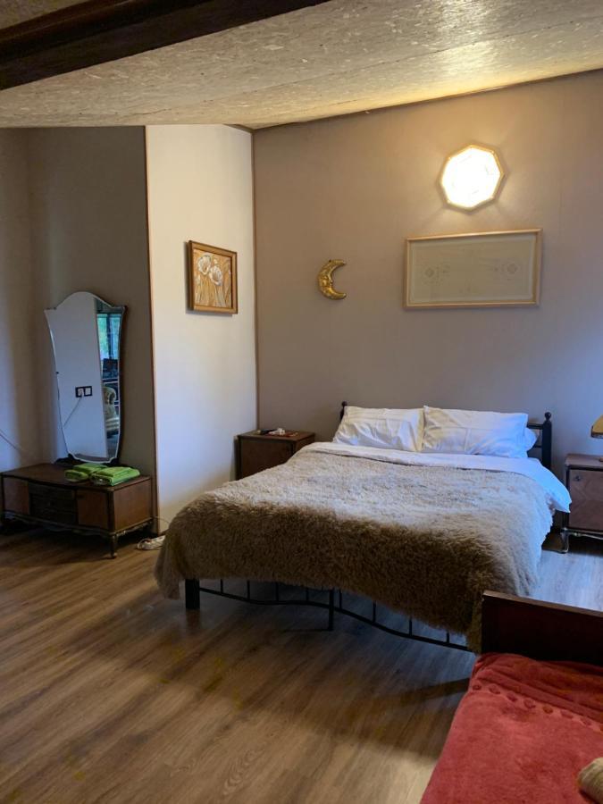 Guests House Qotukner ξενώνας Karbi Εξωτερικό φωτογραφία